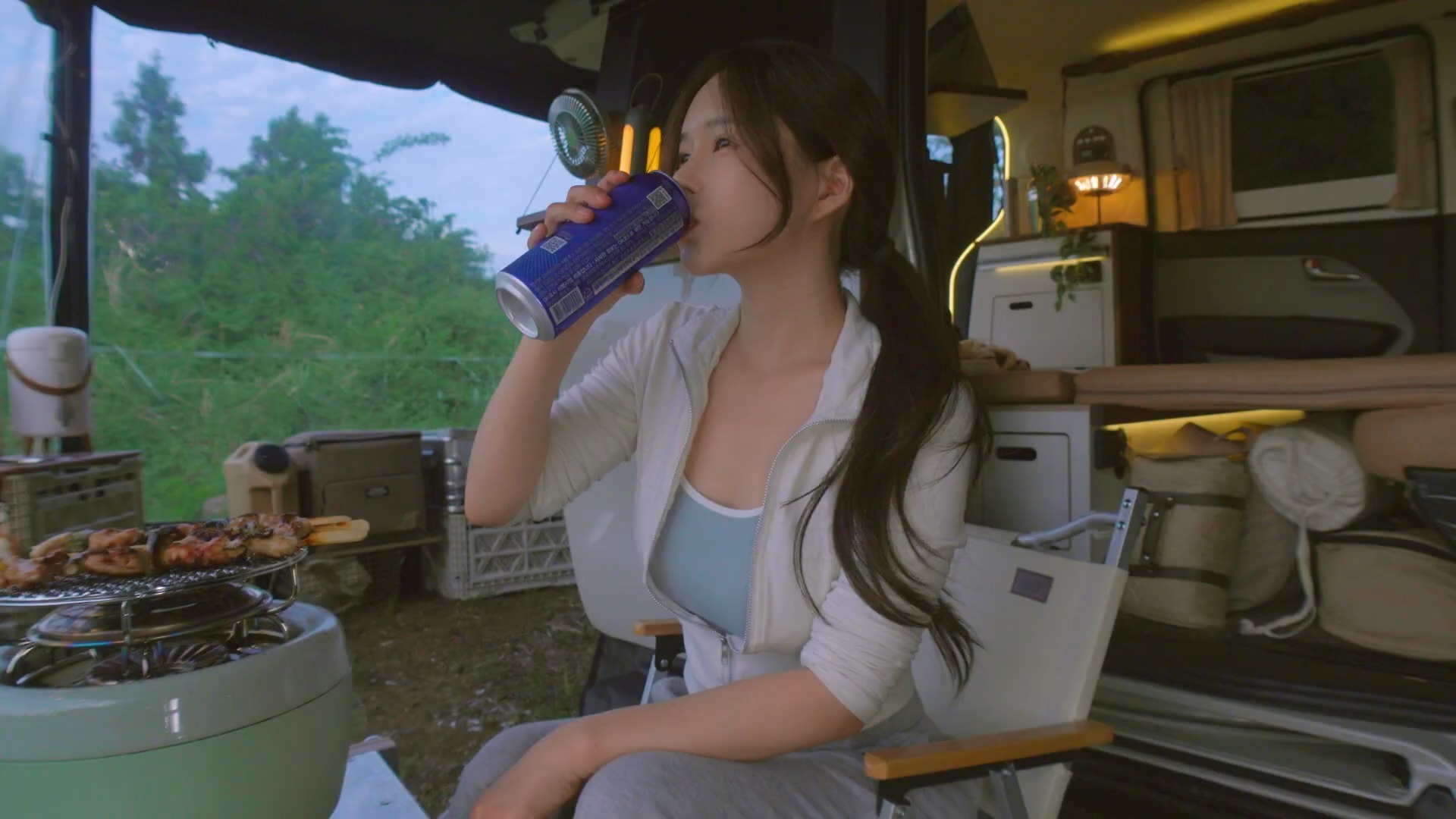 扎根边疆草原的“国家的孩子”：热爱草原、认真生活